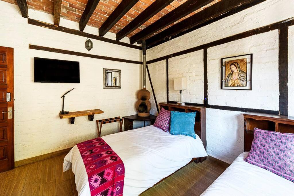 Increible Cuarto, Hostal Sobre El Centro De Valle Valle de Bravo Kültér fotó